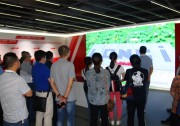 西安市清潔能源觀摩交流調(diào)研團(tuán)走進(jìn)隆基股份