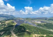 首批風光大基地：海壩、小羊窩光伏項目正式投產(chǎn)發(fā)電